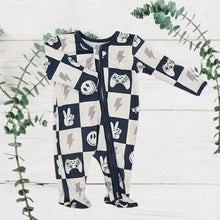 Load image into Gallery viewer, Boys Sleepers With Double Zippers - Black Check Video Game