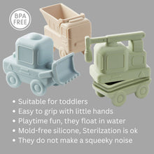 Load image into Gallery viewer, Ali+Oli Squirt Water Bath Toy Set (Construction) Mold Free