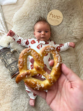 Load image into Gallery viewer, Baby Monthly Milestone Photo Prop Cards (24 milestones)
