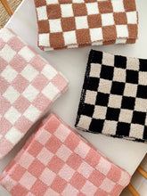 Load image into Gallery viewer, Phufy® Bliss Checkerboard Blanket, Strawberry
