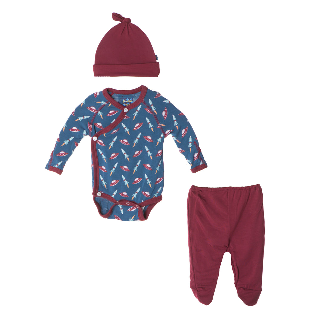 Newborn Layette Gown & Knot Hat Set